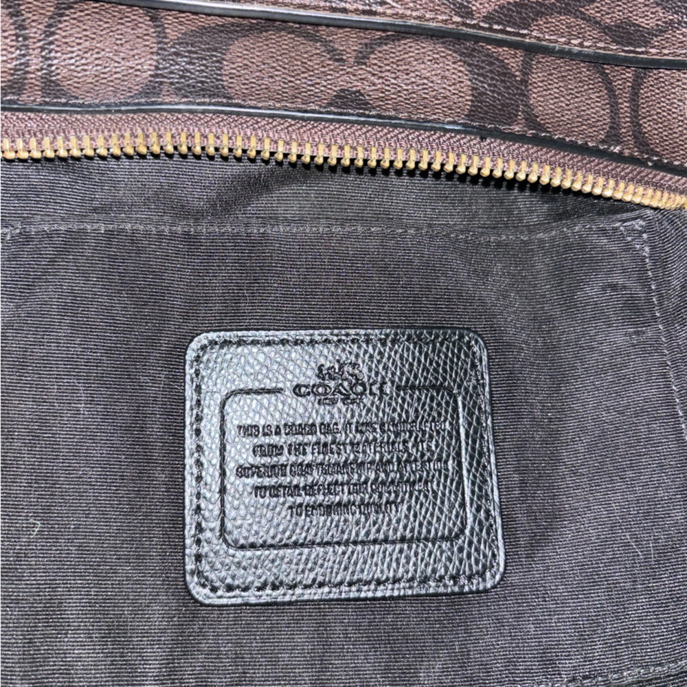 Brown vintage Coach Crossbody - Picture 4 of 4